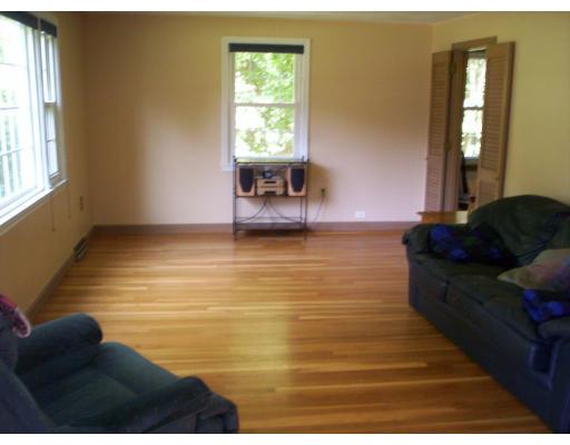 3 Longspur Road Chelmsford, MA 01824 - Photo 2 of 17 Gallery Image 2