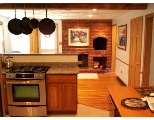 3 Longspur Road Chelmsford, MA 01824 - Photo 5 of 17 Gallery Image 5