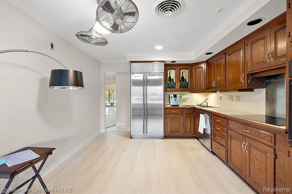 9730 Allen Road Allen Park, MI 48101 - Photo 24 of 98 Gallery Image 24