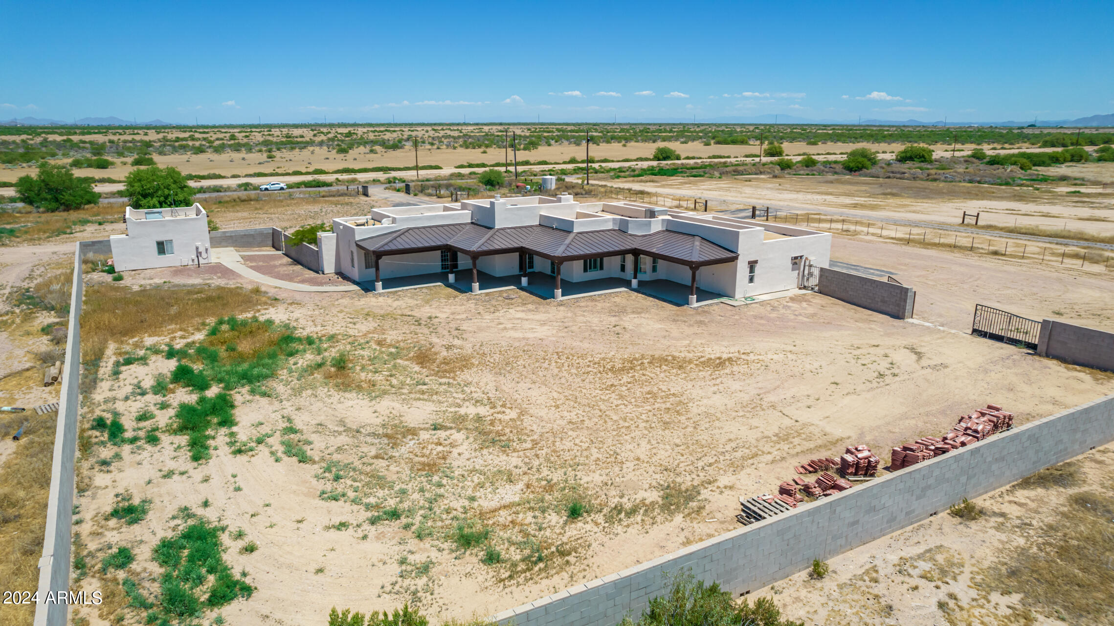 10589 West Harmon Road Eloy, AZ 85131 - Photo 56 of 82 a view of an ocean and beach