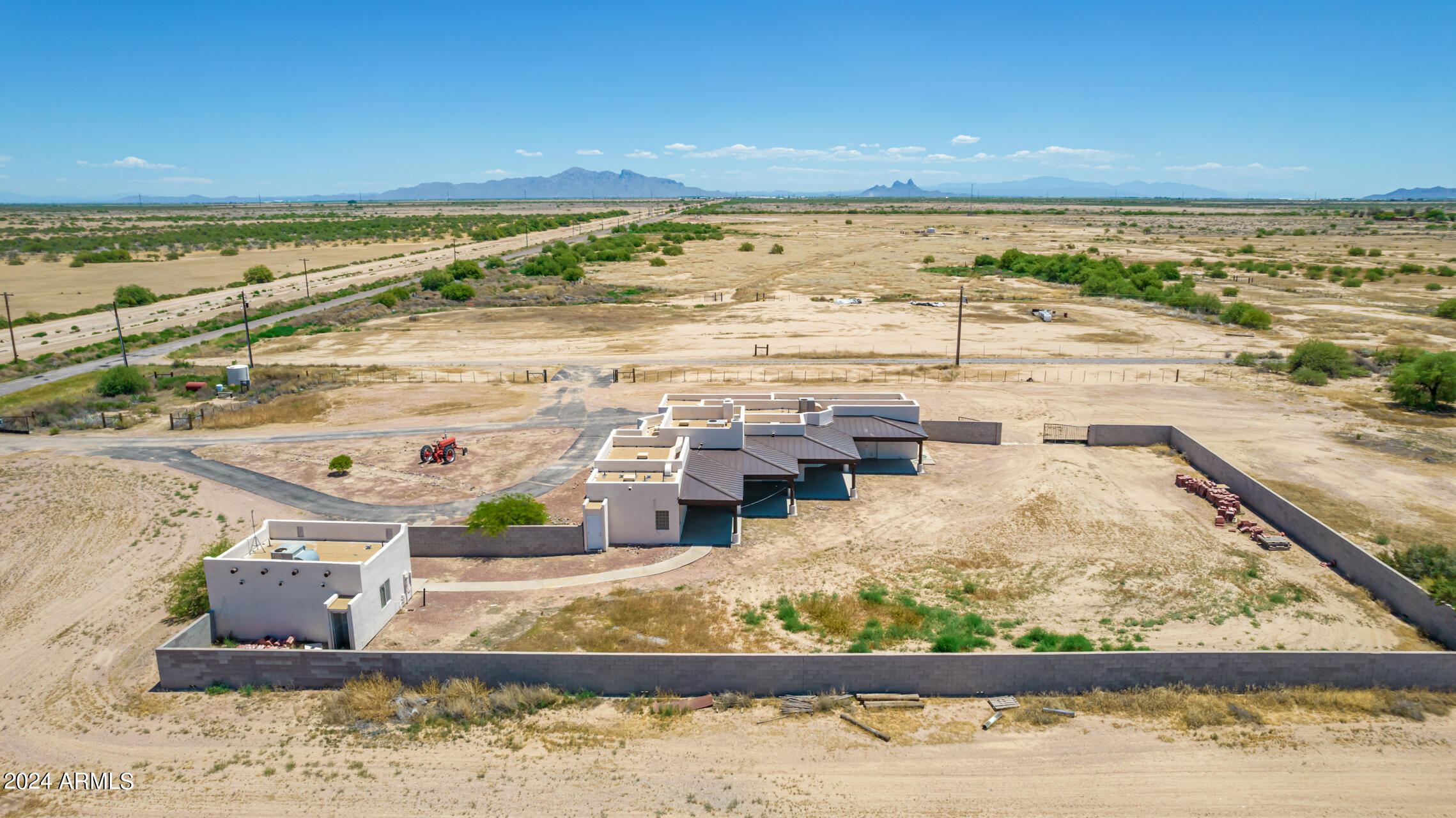 10589 West Harmon Road Eloy, AZ 85131 - Photo 81 of 82 a view of an ocean and beach