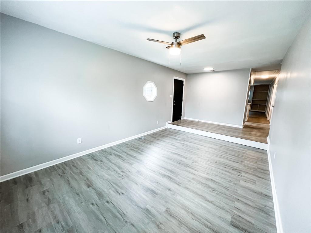 1728 North Shortridge Road Indianapolis, IN 46219 - Photo 6 of 27 Gallery Image 6