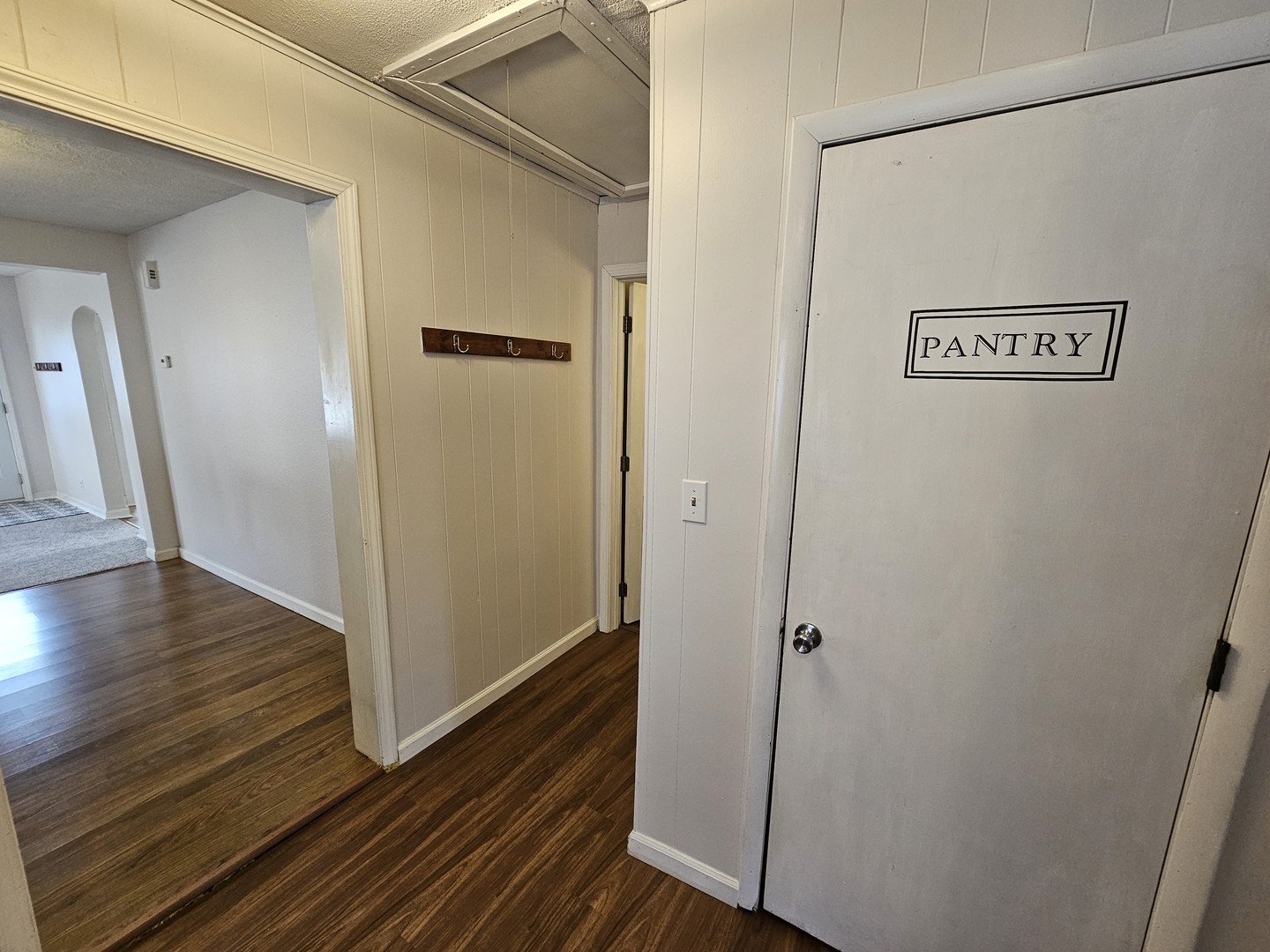 820 Airport Road Mount Vernon, IL 62864 - Photo 18 of 28 Gallery Image 18