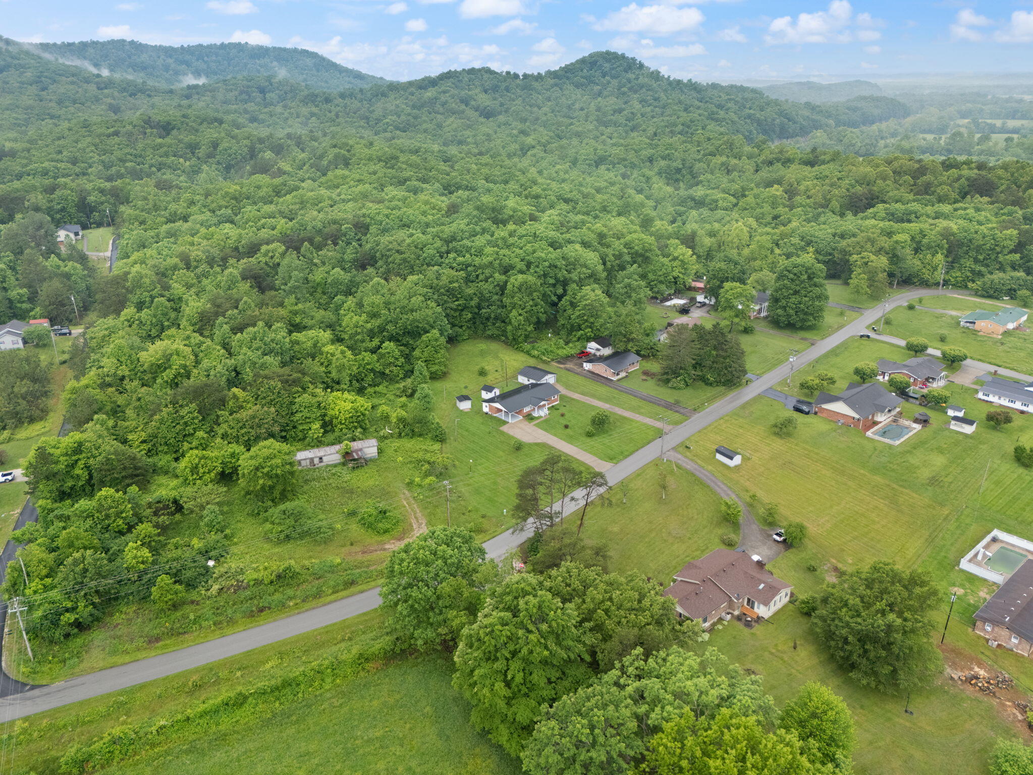 279 Hatton Creek Road Stanton, KY 40380 - Photo 59 of 68 70-web-or-mls-DJI_20250516091343_0066_D