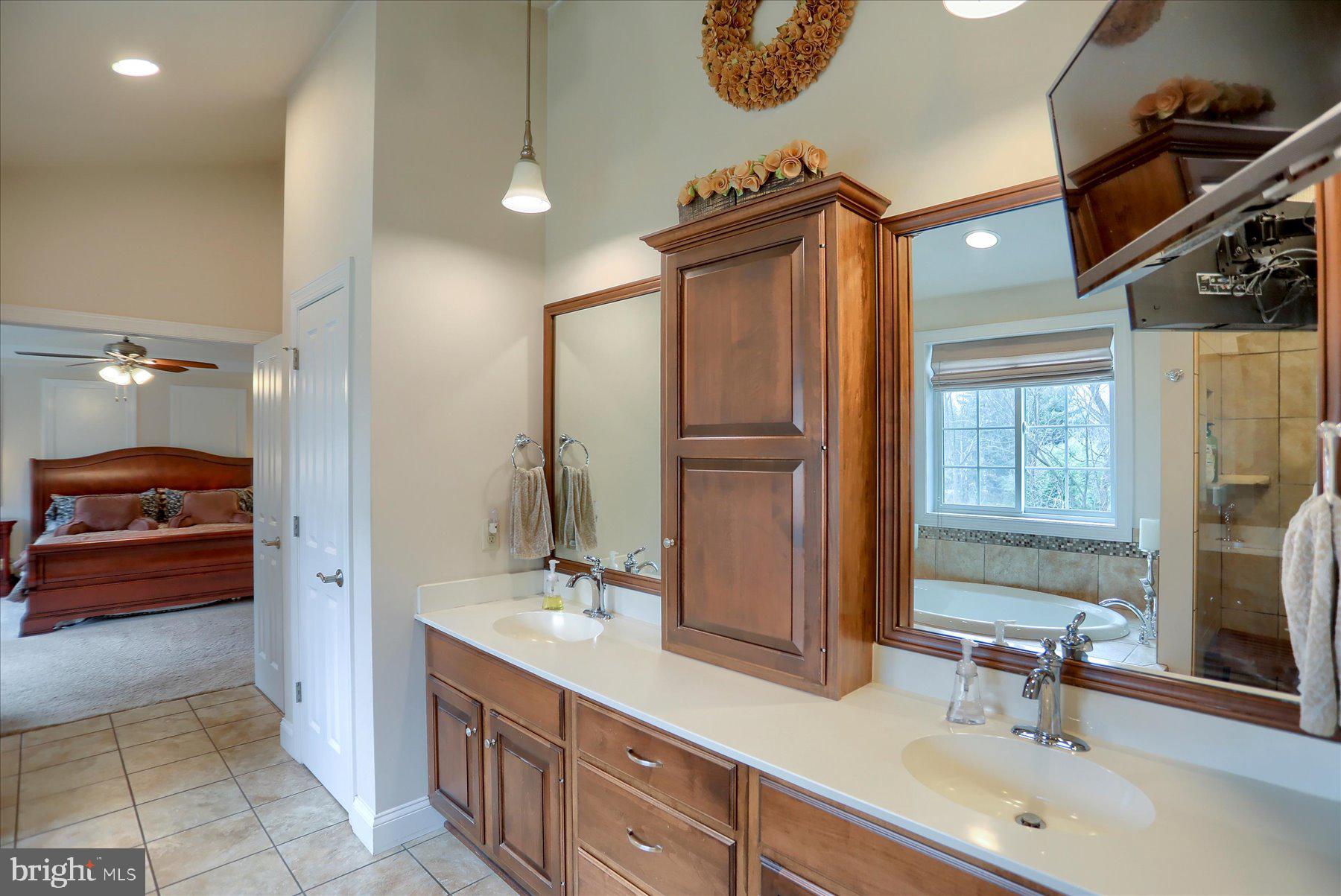 4723 Hillside Road Harrisburg, PA 17109 - Photo 37 of 72 Gallery Image 37
