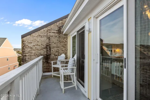 $267,500 | 9201 Coast Guard Road, Unit F303, Emerald Isle, NC 28594