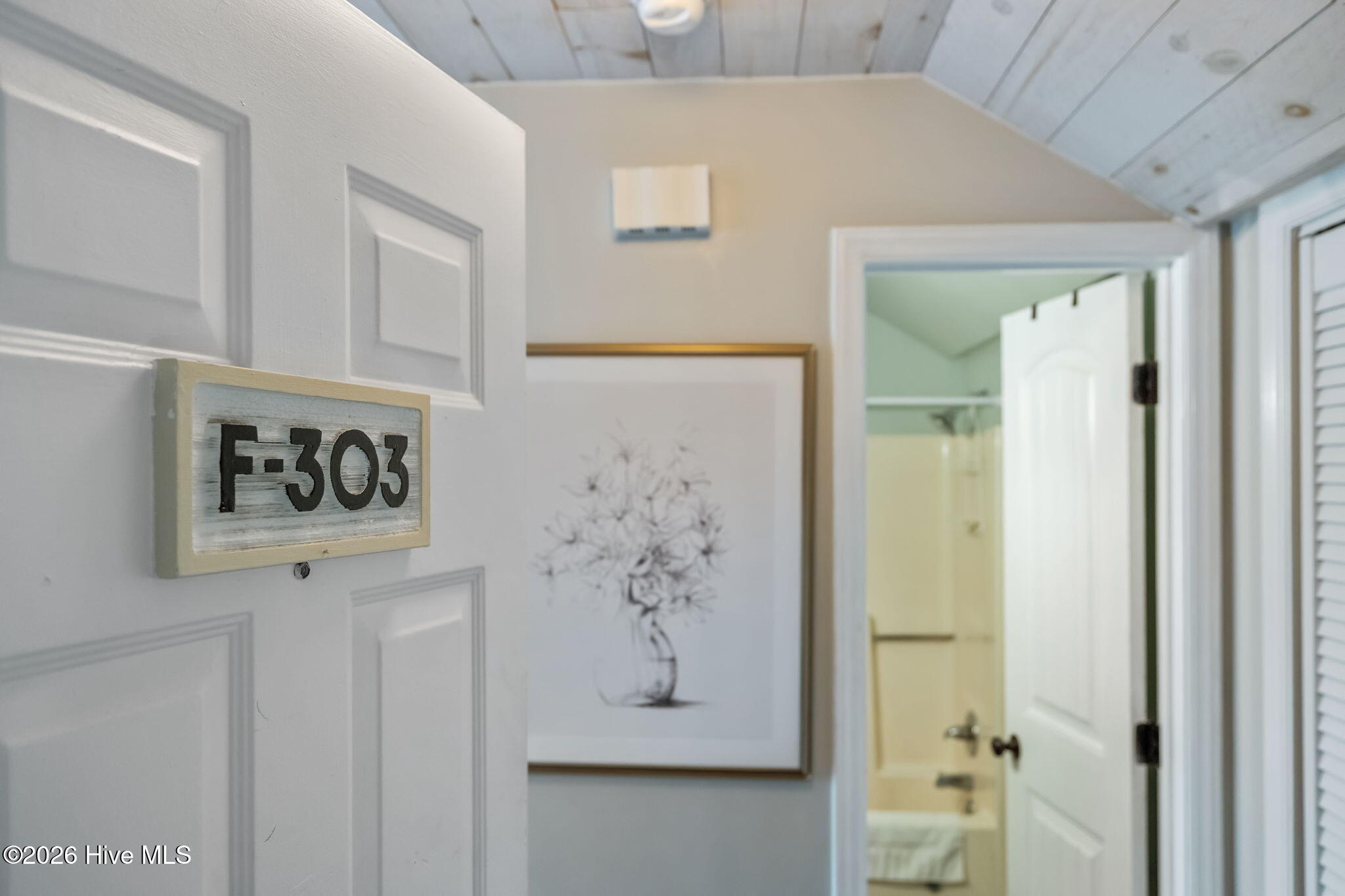 9201 Coast Guard Road, Unit F303 Emerald Isle, NC 28594 - Photo 3 of 28 9201 Coast Guard Road F303