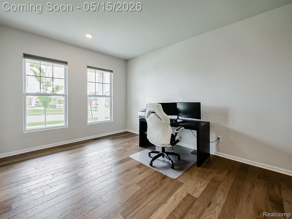 2716 Maize Loop Saline, MI 48176 - Photo 6 of 60