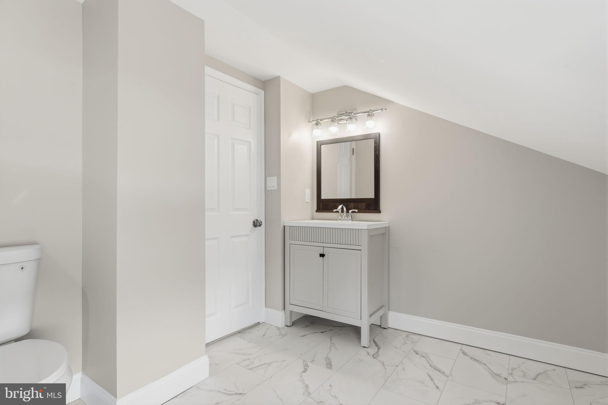 75 Ivy Hill Road Levittown, PA 19057 - Photo 40 of 42