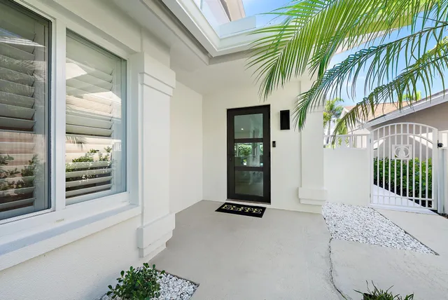 $1,535,000 | 418 River Edge Road, Jupiter, FL 33477