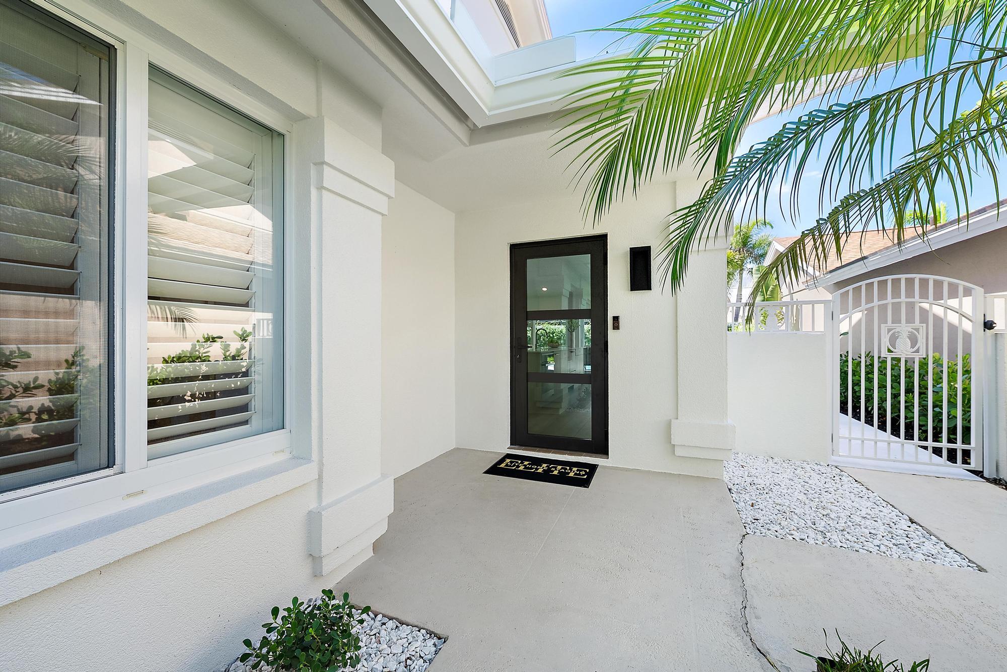 418 River Edge Road Jupiter, FL 33477 - Photo 2 of 34 418 River Edge Rd-24