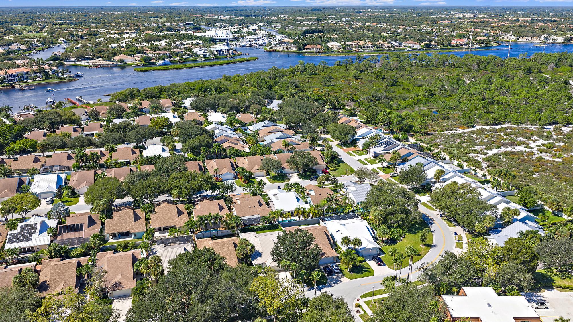 418 River Edge Road Jupiter, FL 33477 - Photo 33 of 34 418 River Edge Rd-27