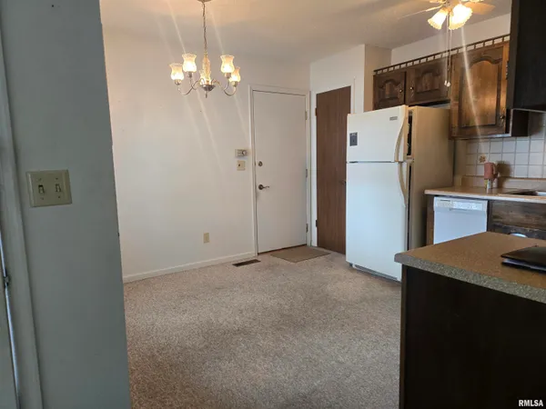 $70,000 | 203 South A Street, La Harpe, IL 61450