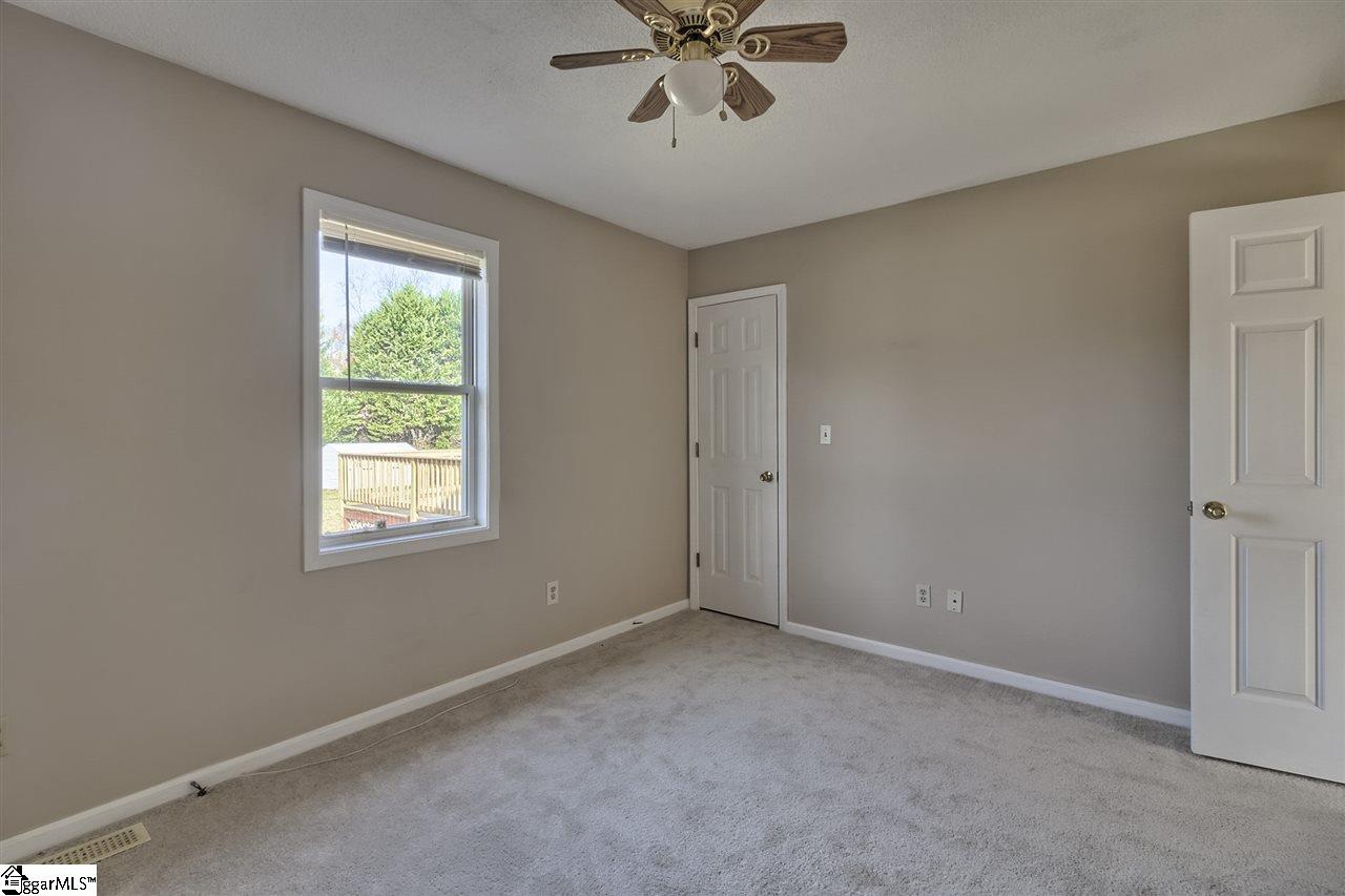 231 Lewis Road Williamston, SC 29697 - Photo 18 of 34