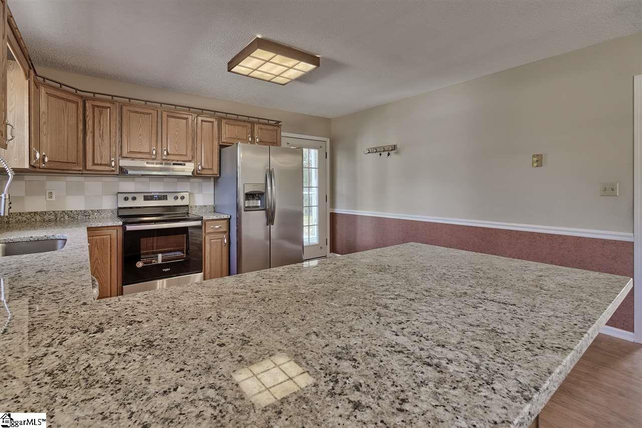 231 Lewis Road Williamston, SC 29697 - Photo 6 of 34