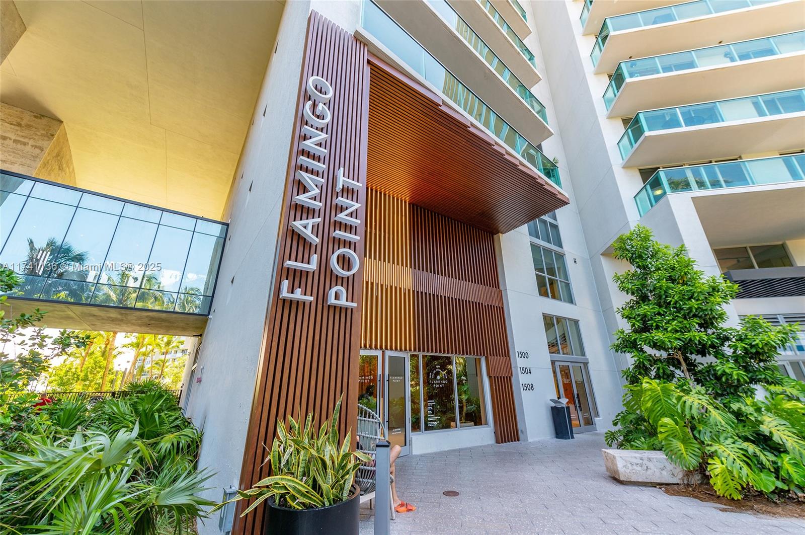 1500 Bay Road, Unit 746S Miami Beach, FL 33139 - Photo 41 of 53 Gallery Image 41