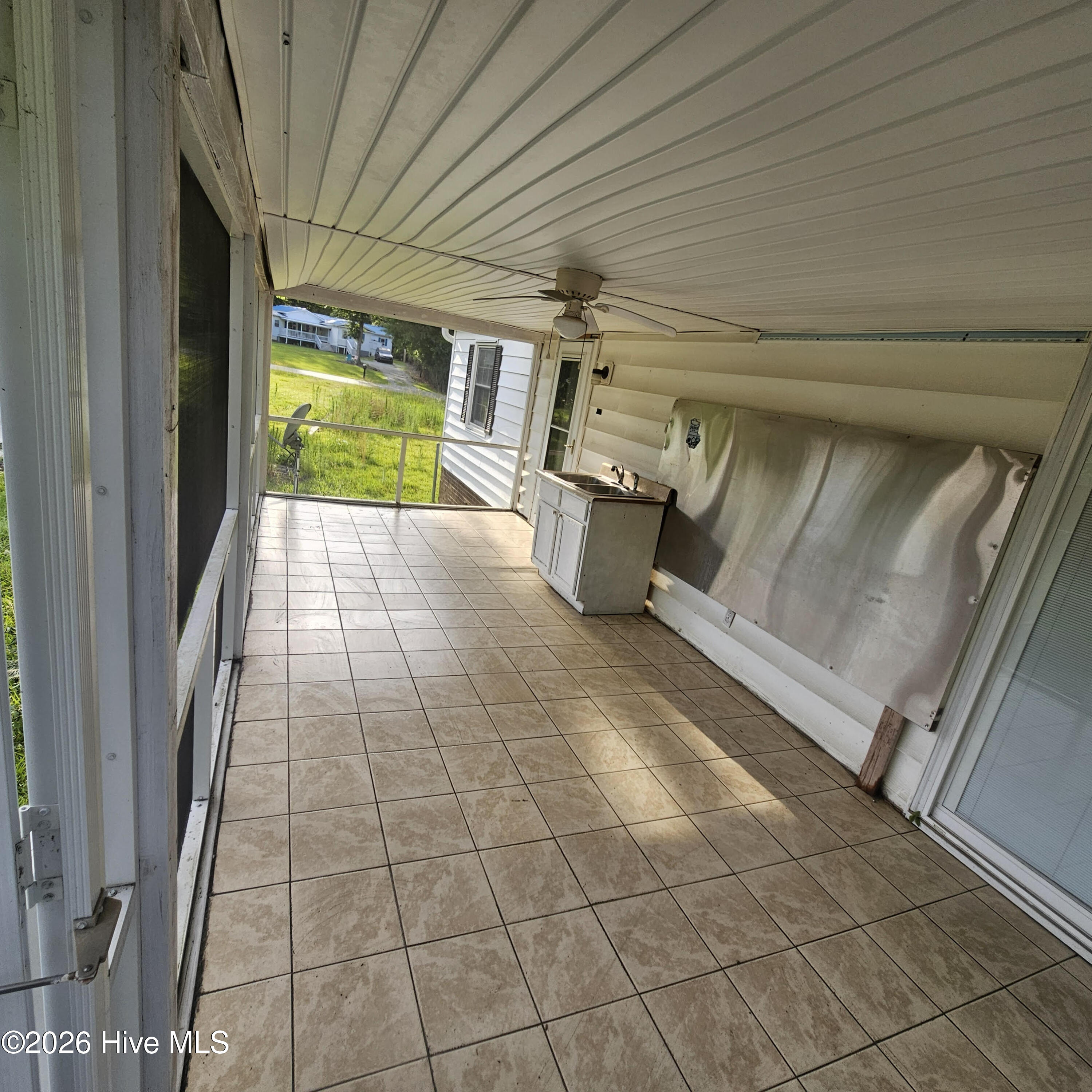 209 Queens Road Hubert, NC 28539 - Photo 11 of 18