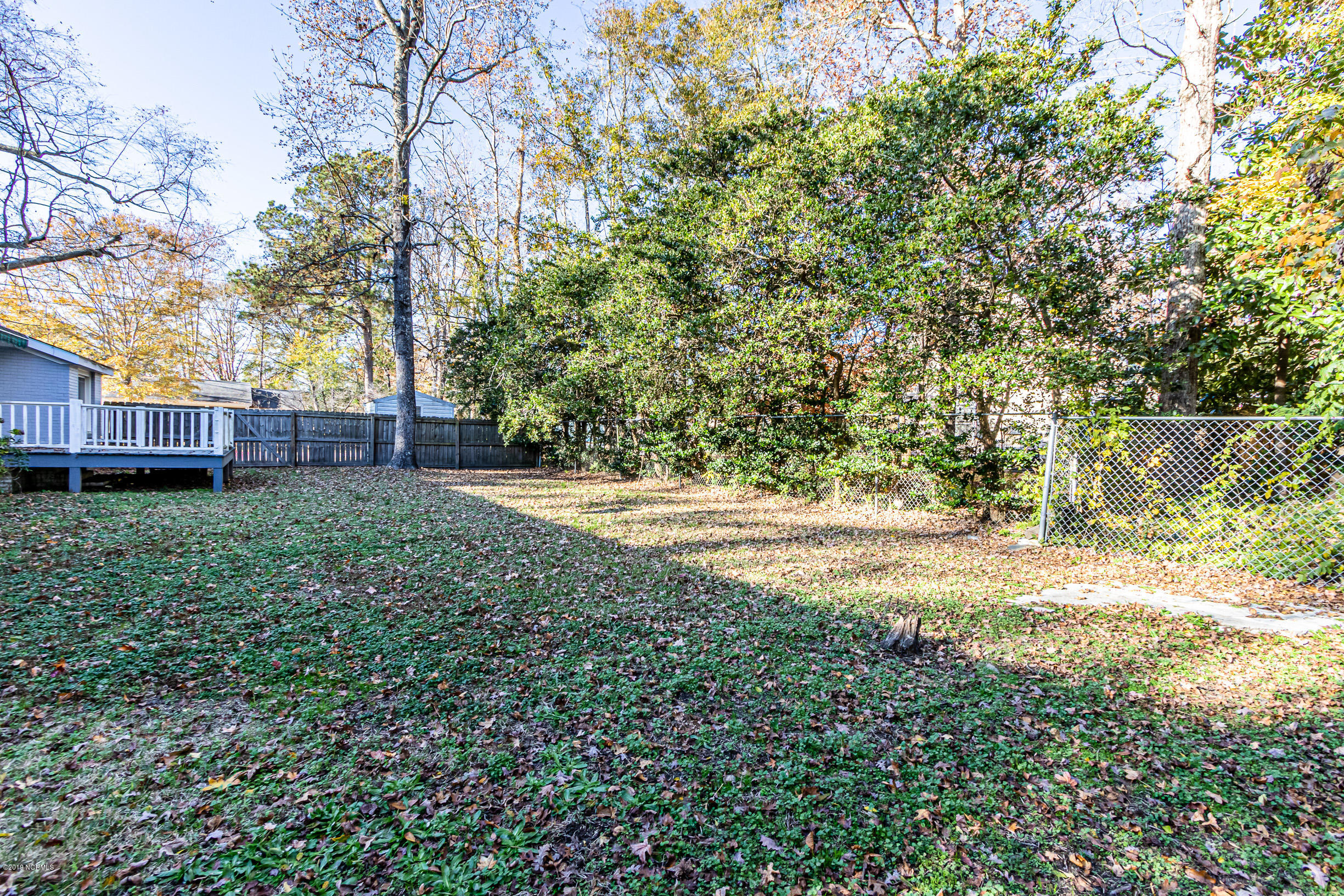 10 Laran Road Jacksonville, NC 28540 - Photo 30 of 35 10LaranHighers-28