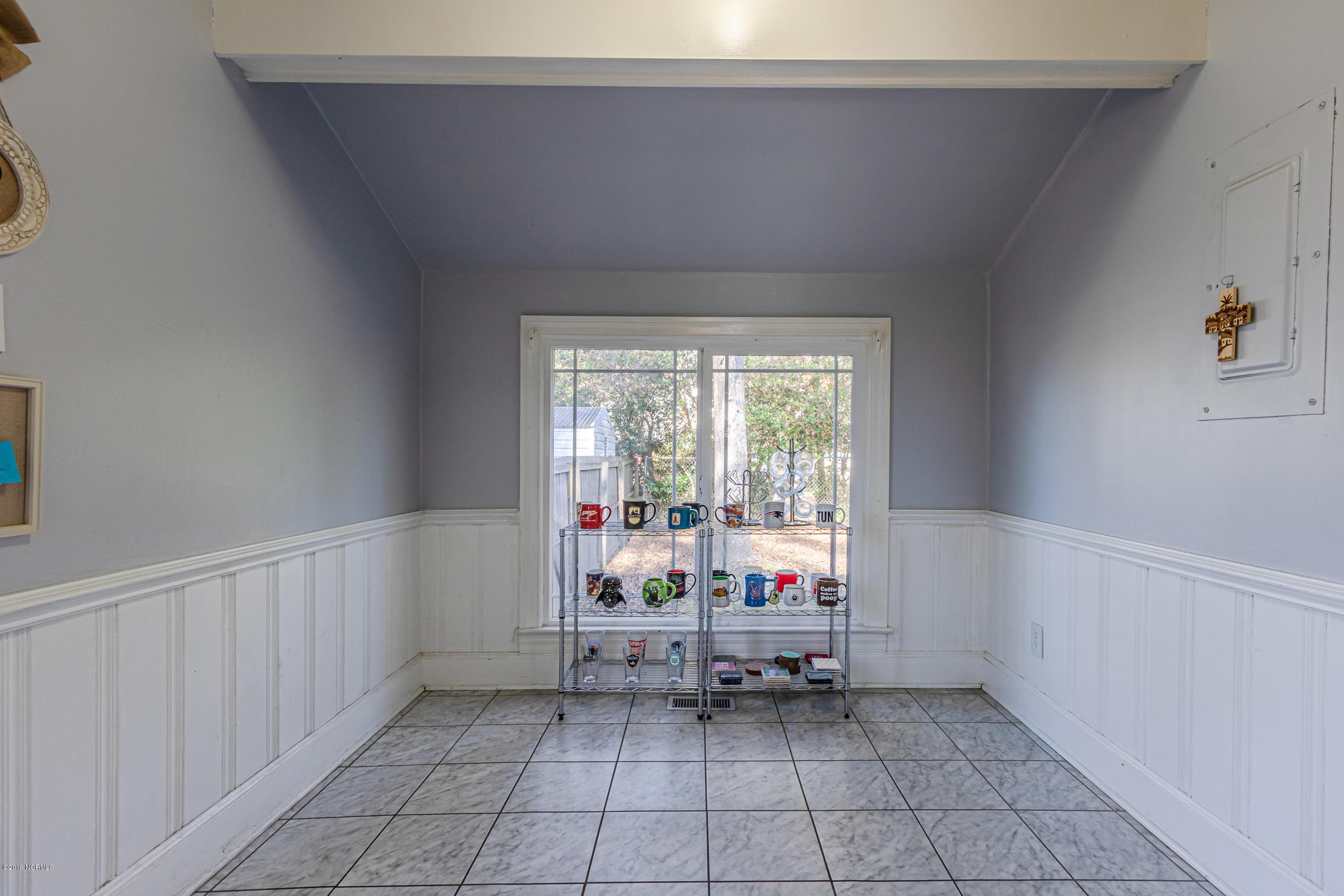 10 Laran Road Jacksonville, NC 28540 - Photo 8 of 35 EAT IN NOOK