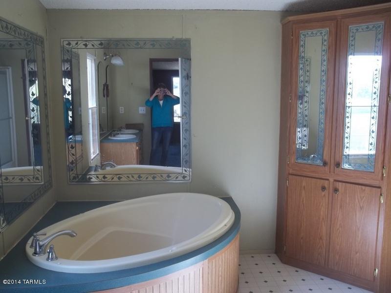 3101 West Curtis Road Tucson, AZ 85705 - Photo 10 of 13 Gallery Image 10