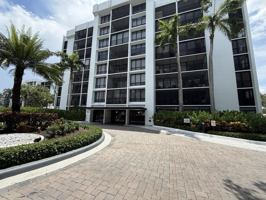 7847 Lakeside Boulevard, Unit 1024 Boca Raton, FL 33434 - Photo 1 of 5 IMG_7807