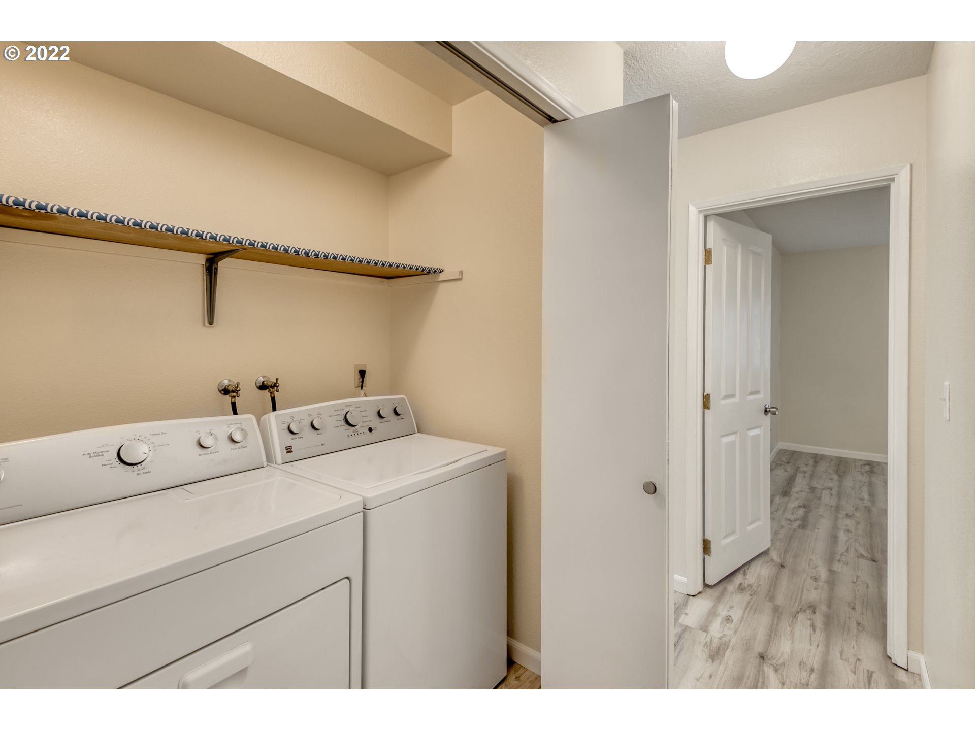 86 Kingsgate Road, Unit 63 Lake Oswego, OR 97035 - Photo 17 of 20 Gallery Image 17