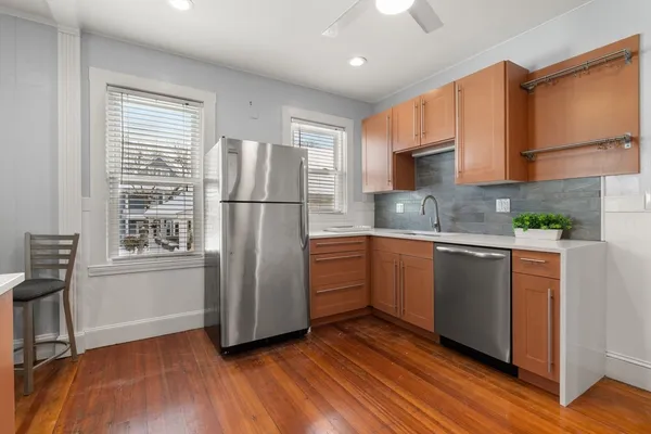 $3,000 | 97 Bow Street, Unit 2, Arlington, MA 02474