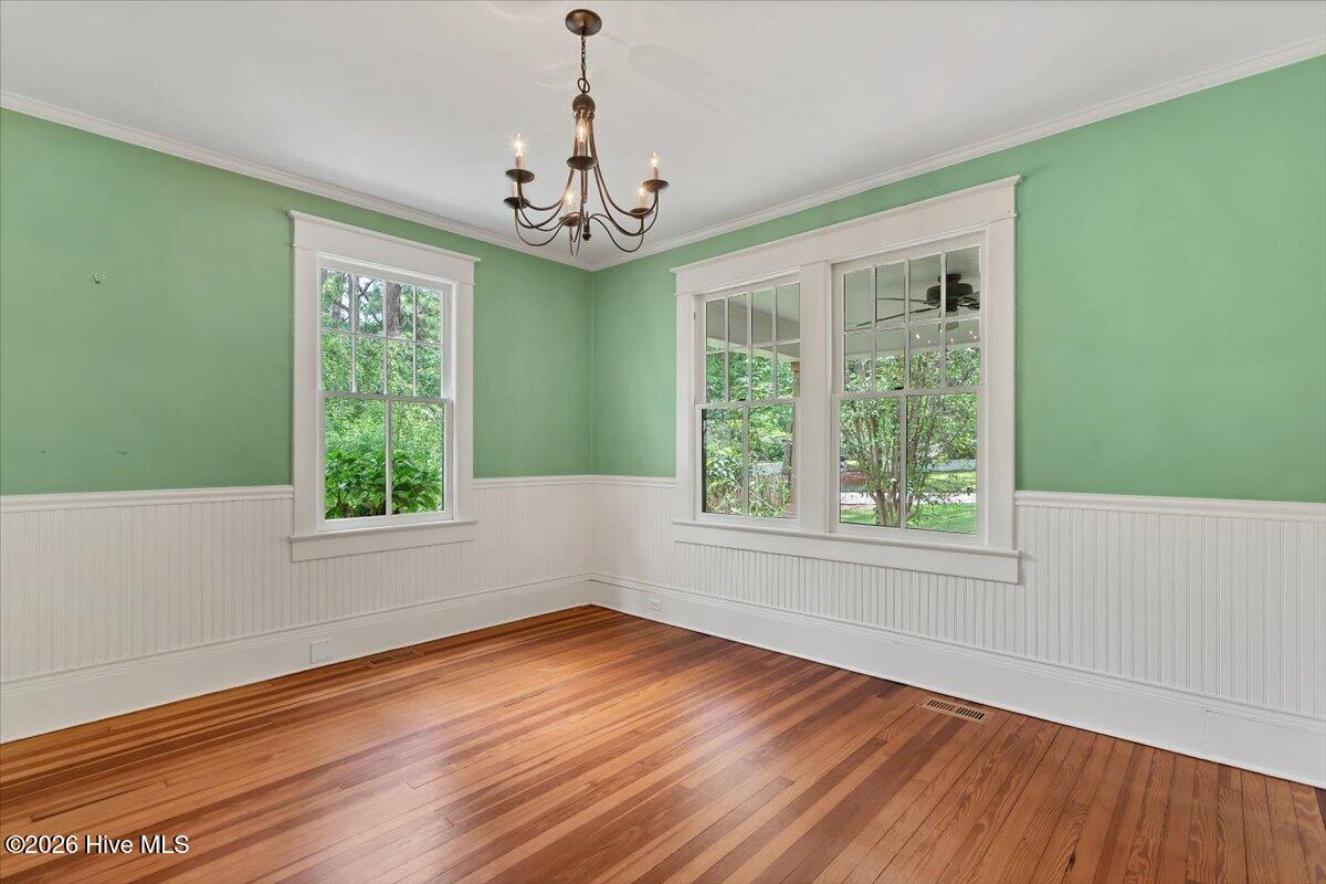 260 North Ridge Street Southern Pines, NC 28387 - Photo 9 of 53 Dining Room