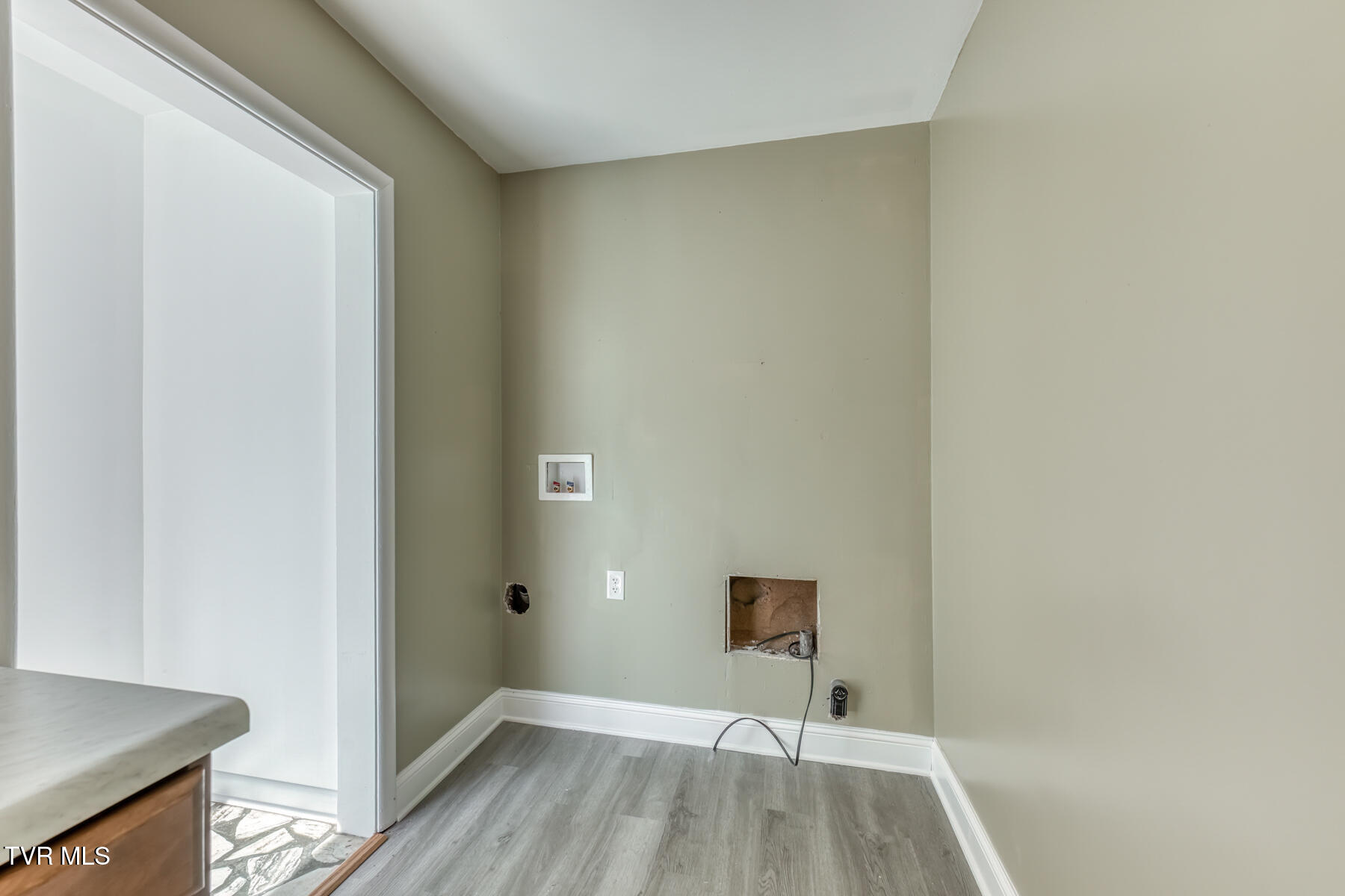 1140 Foxcroft Road Bristol, VA 24201 - Photo 15 of 50 1140 Foxcroft Rd-15