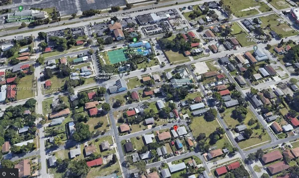 $2,500 | 805 Northwest 3rd Terrace, Unit 1, Hallandale Beach, FL 33009