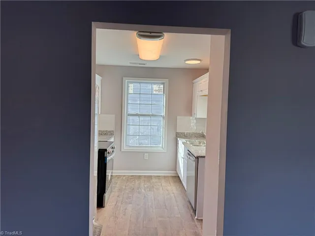 $235,900 | 812 East Russell Avenue, High Point, NC 27260