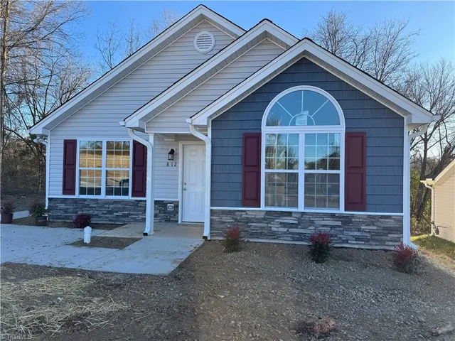 $235,900 | 812 East Russell Avenue, High Point, NC 27260