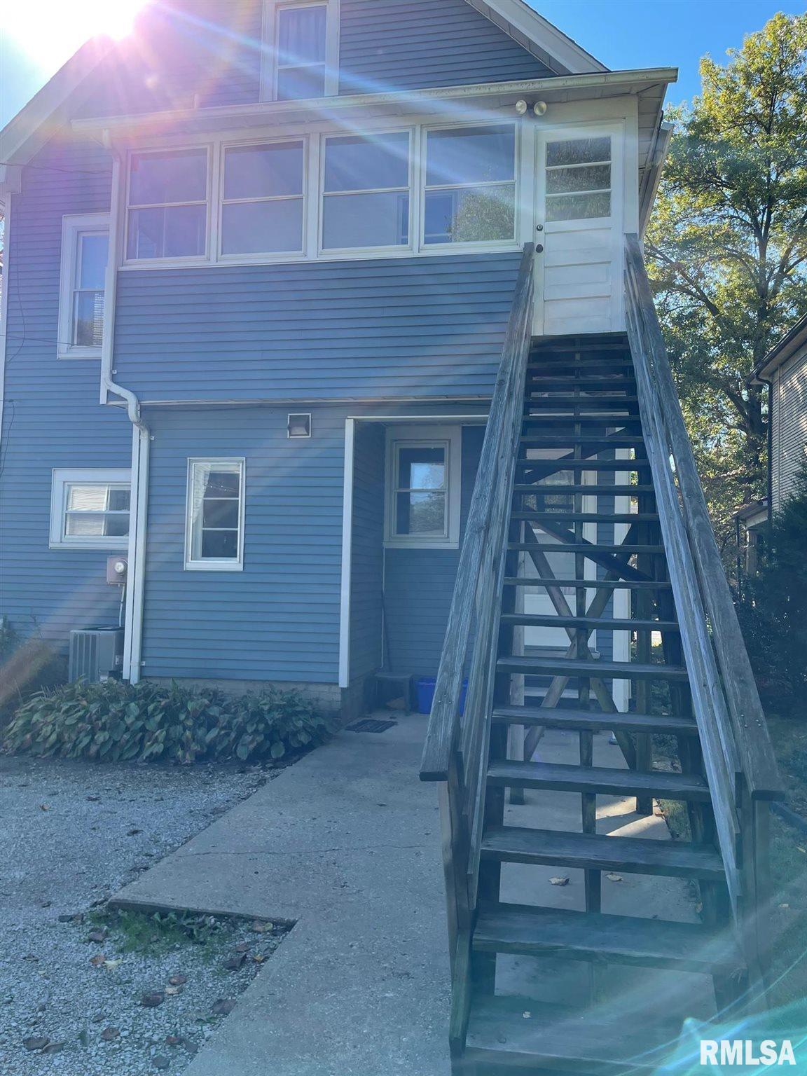 1211 West Lawrence Avenue Springfield, IL 62704 - Photo 2 of 28