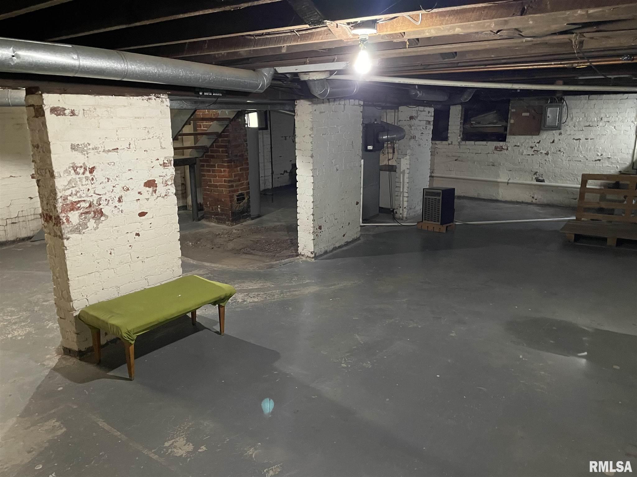 1211 West Lawrence Avenue Springfield, IL 62704 - Photo 23 of 28