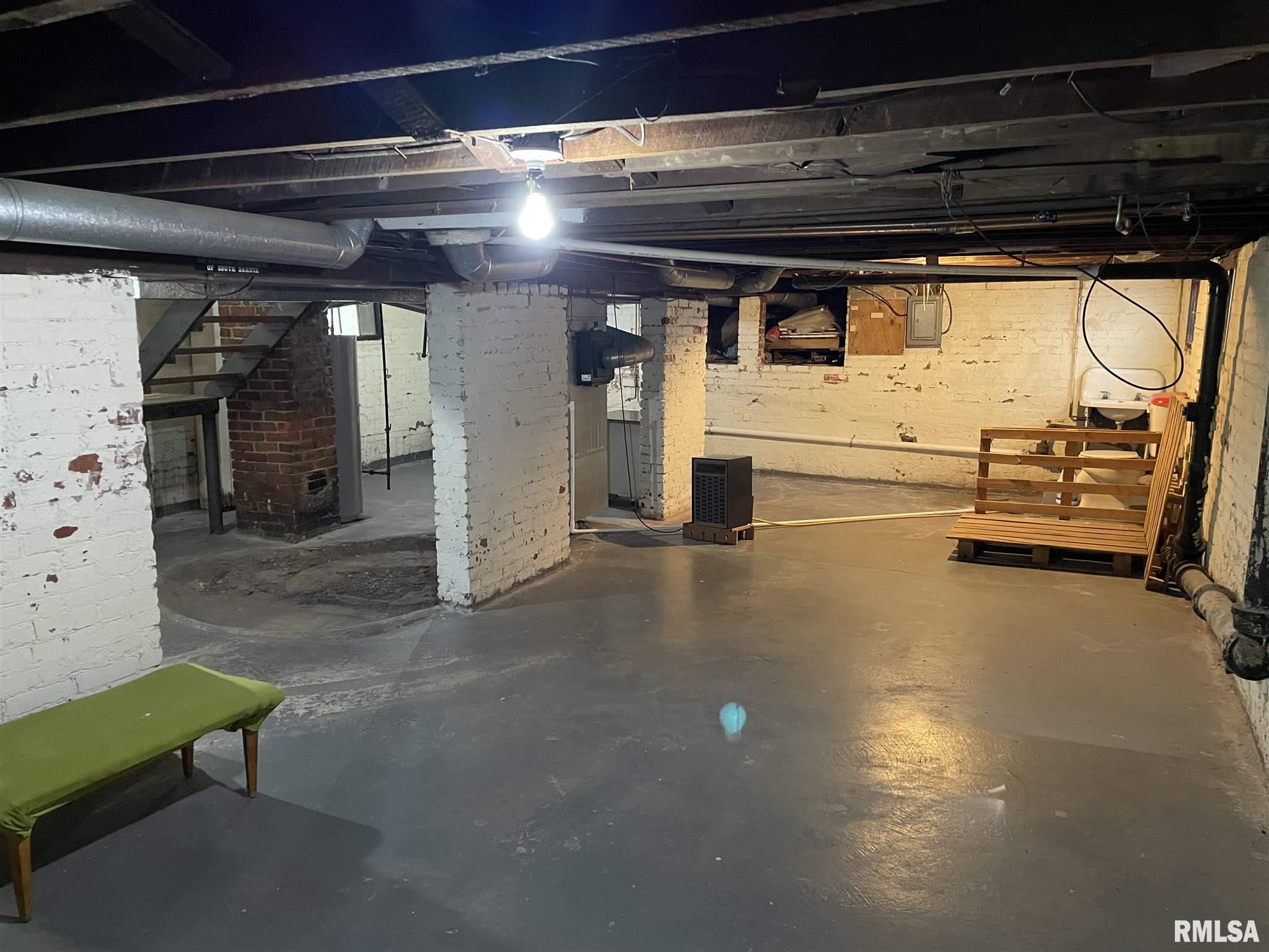 1211 West Lawrence Avenue Springfield, IL 62704 - Photo 24 of 28