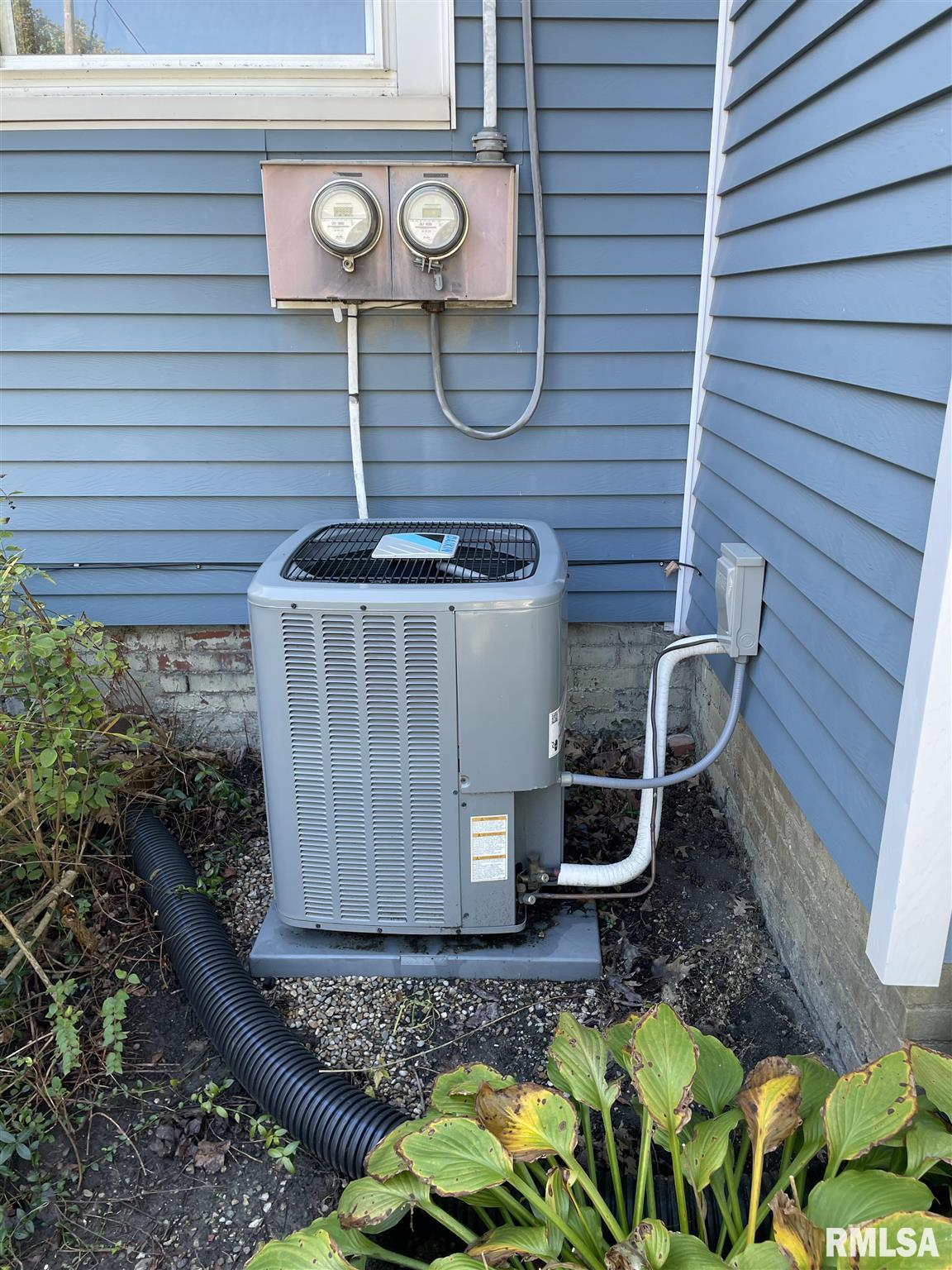 1211 West Lawrence Avenue Springfield, IL 62704 - Photo 26 of 28