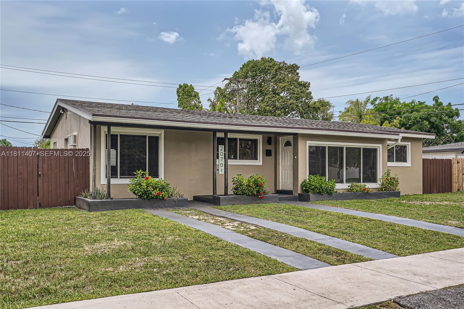 20701 Eagle Nest Road Cutler Bay, FL 33189 - Photo 2 of 22