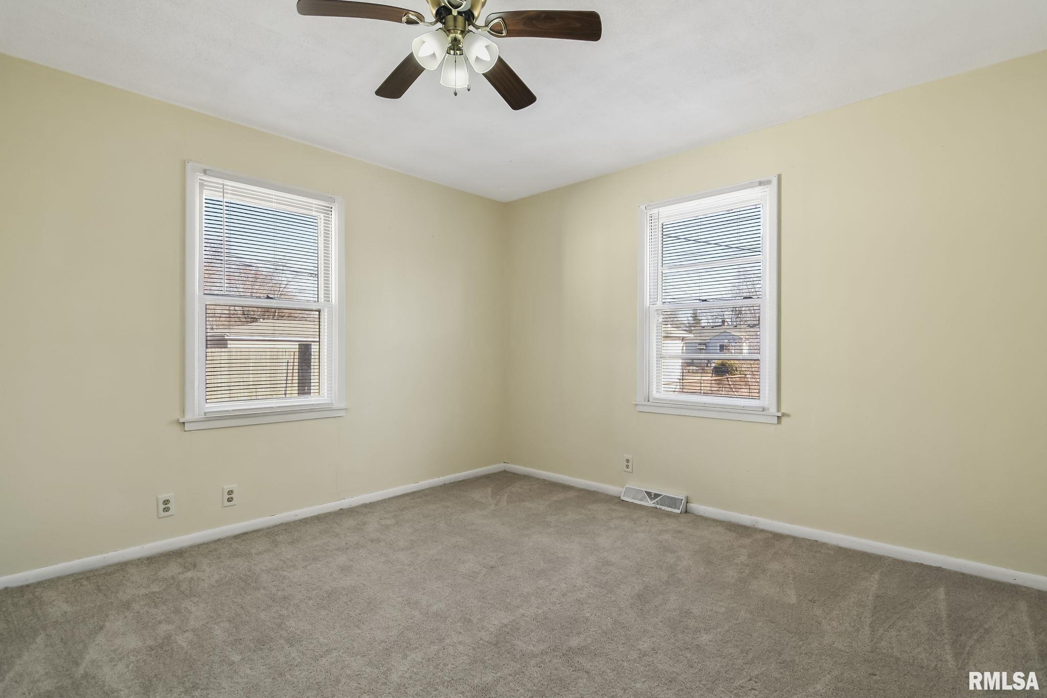 2608 South Walnut Street Springfield, IL 62704 - Photo 12 of 28 Gallery Image 12