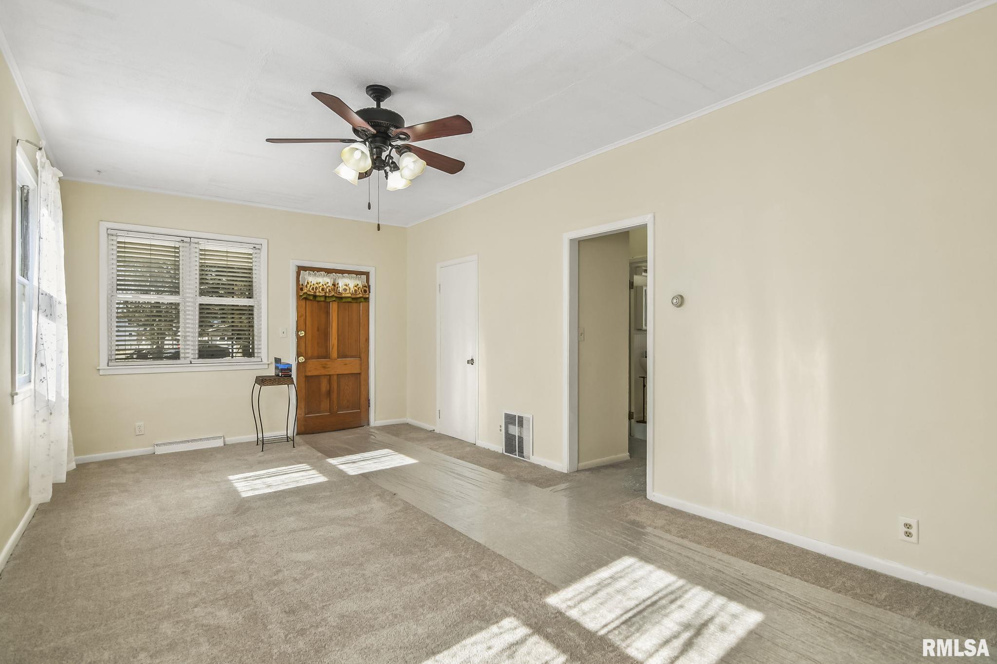2608 South Walnut Street Springfield, IL 62704 - Photo 7 of 28 Gallery Image 7