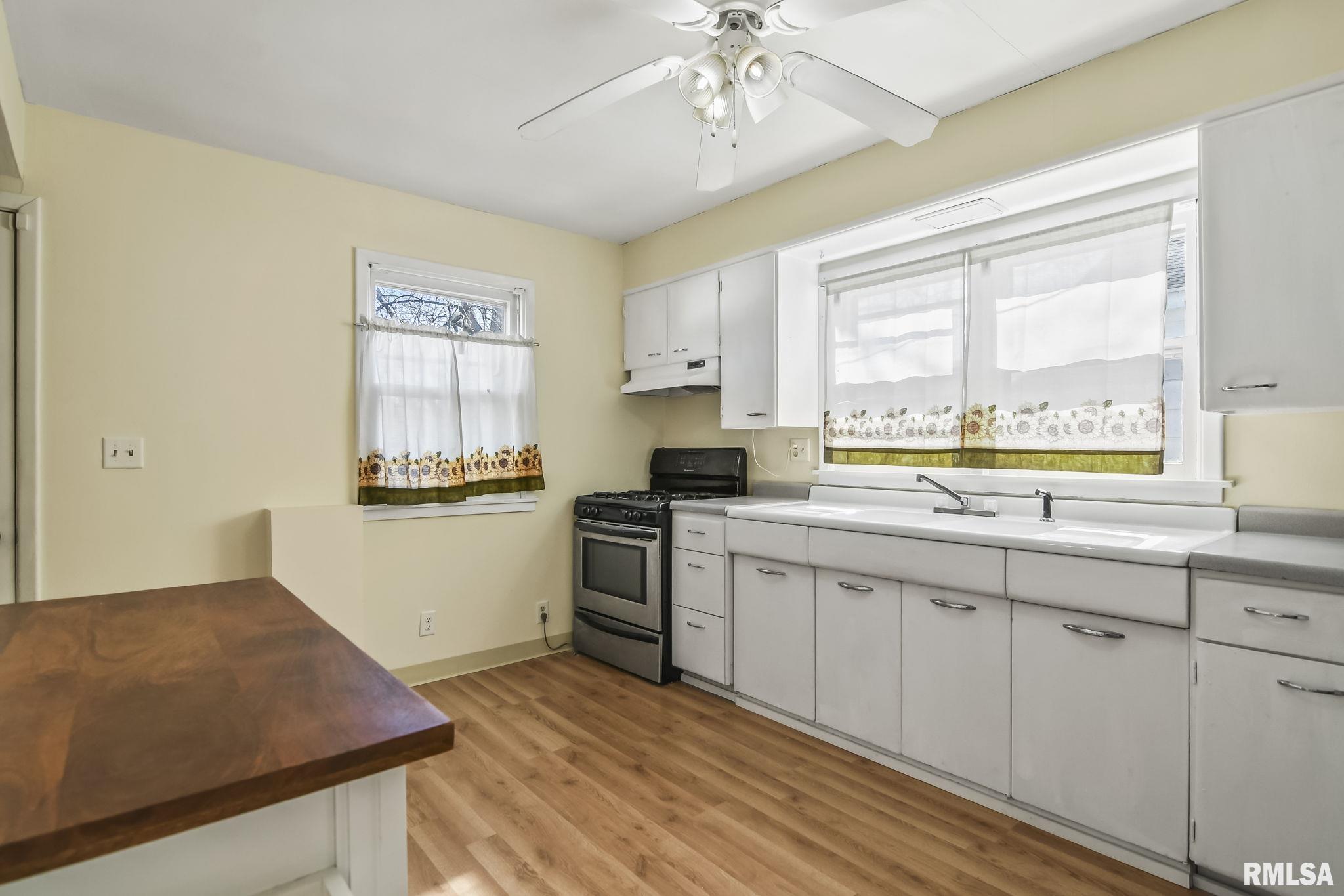 2608 South Walnut Street Springfield, IL 62704 - Photo 8 of 28 Gallery Image 8