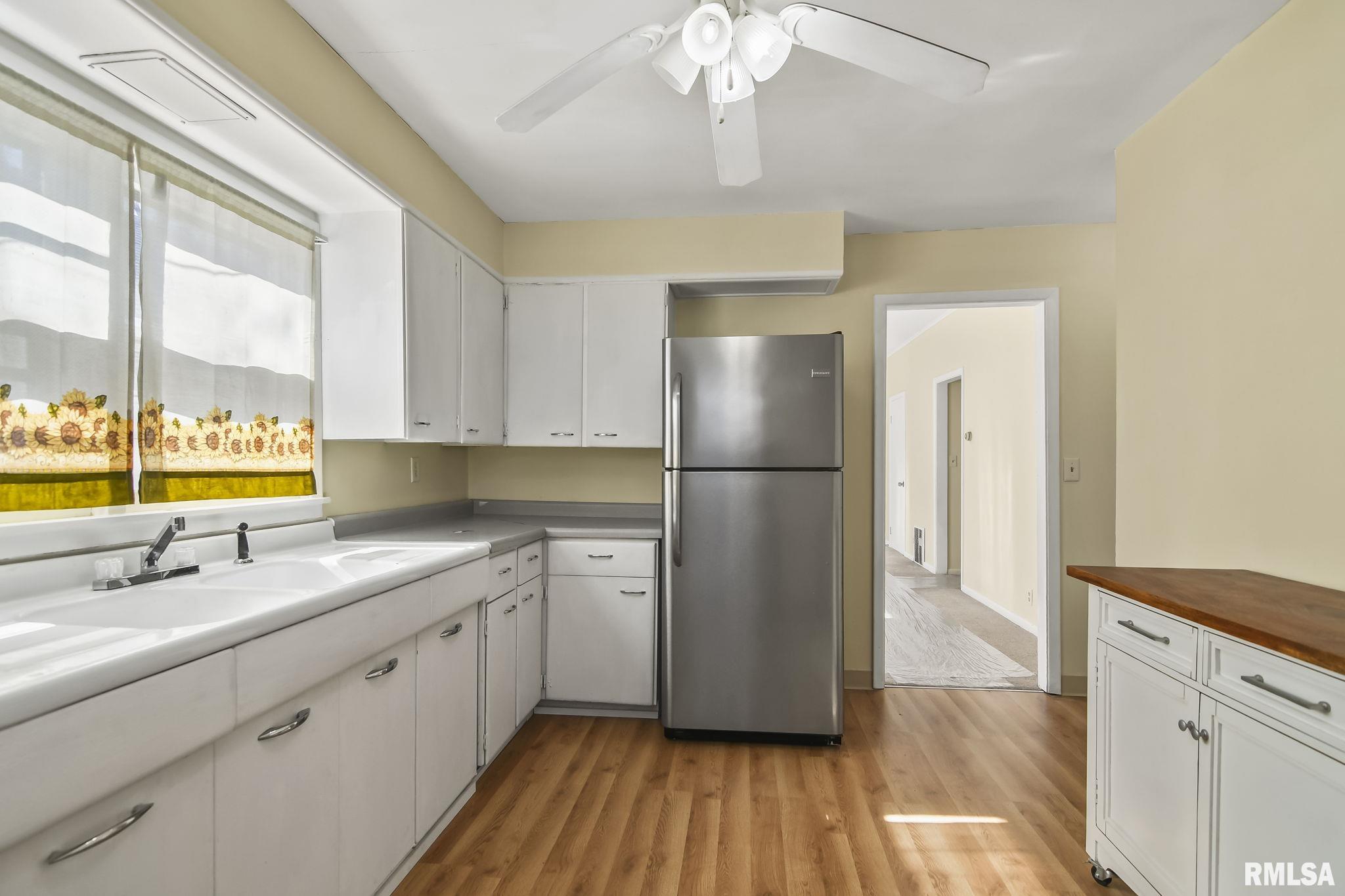 2608 South Walnut Street Springfield, IL 62704 - Photo 9 of 28 Gallery Image 9