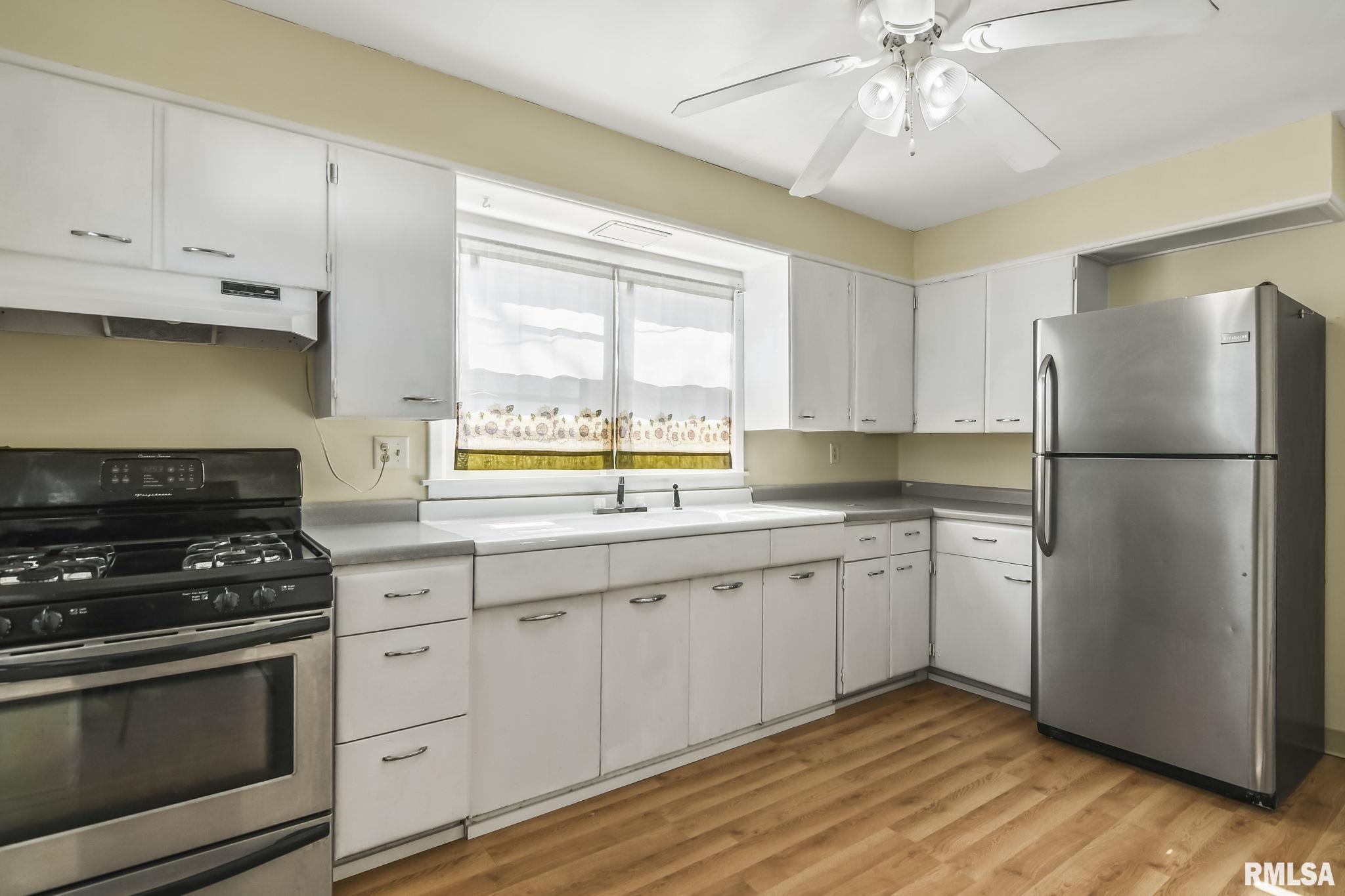 2608 South Walnut Street Springfield, IL 62704 - Photo 10 of 28 Gallery Image 10