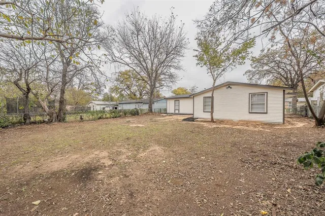 $264,000 | 4545 Reaford Drive, Haltom City, TX 76117