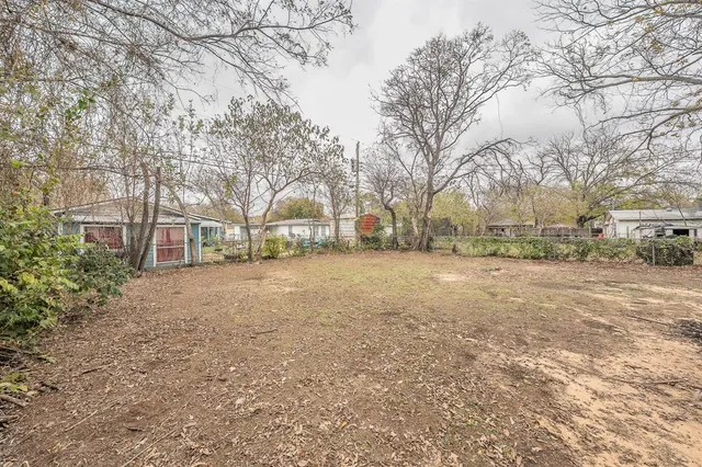 $264,000 | 4545 Reaford Drive, Haltom City, TX 76117