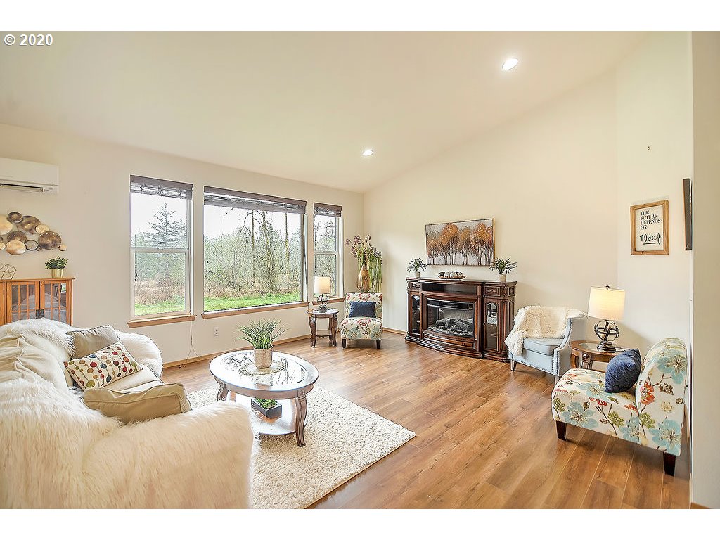 216 Wiley Road Silverlake, WA 98645 - Photo 2 of 29 Gallery Image 2