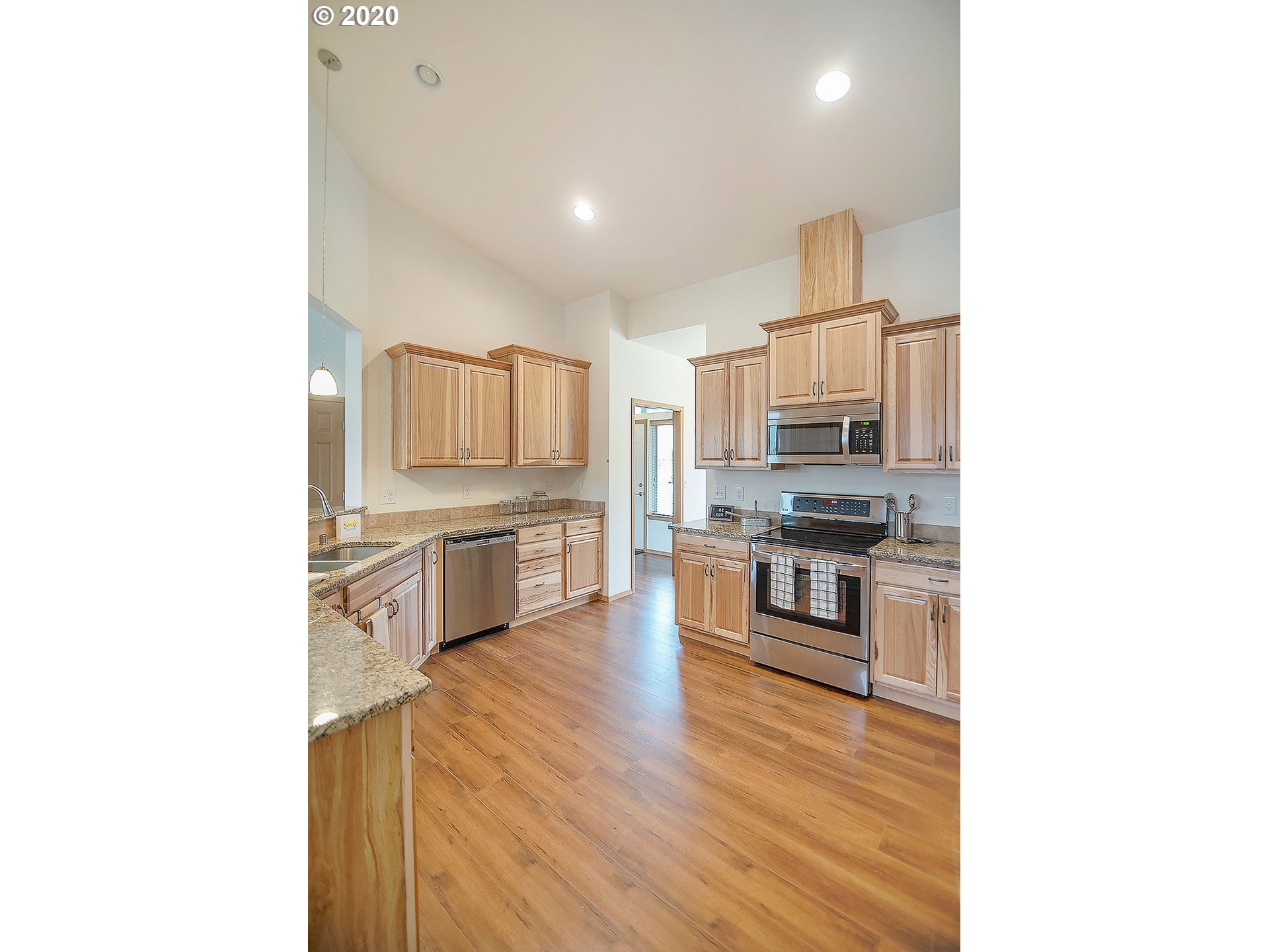 216 Wiley Road Silverlake, WA 98645 - Photo 13 of 29 Gallery Image 13