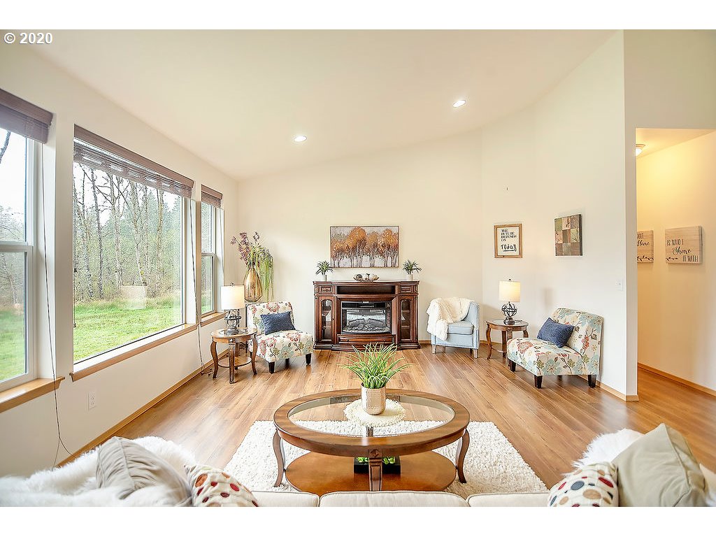216 Wiley Road Silverlake, WA 98645 - Photo 3 of 29 Gallery Image 3