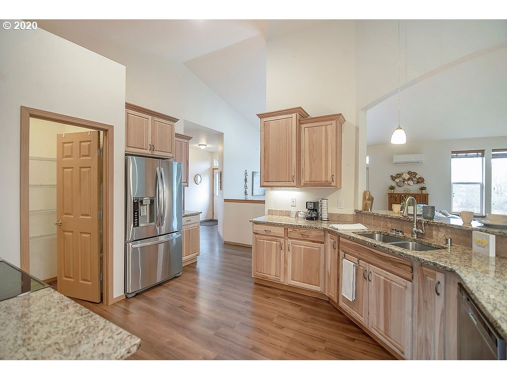 216 Wiley Road Silverlake, WA 98645 - Photo 10 of 29 Gallery Image 10
