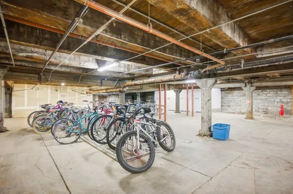 $230,000 | 1503 South State Street, Unit 512, Chicago, IL 60605