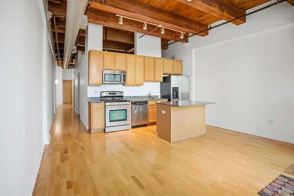 $230,000 | 1503 South State Street, Unit 512, Chicago, IL 60605